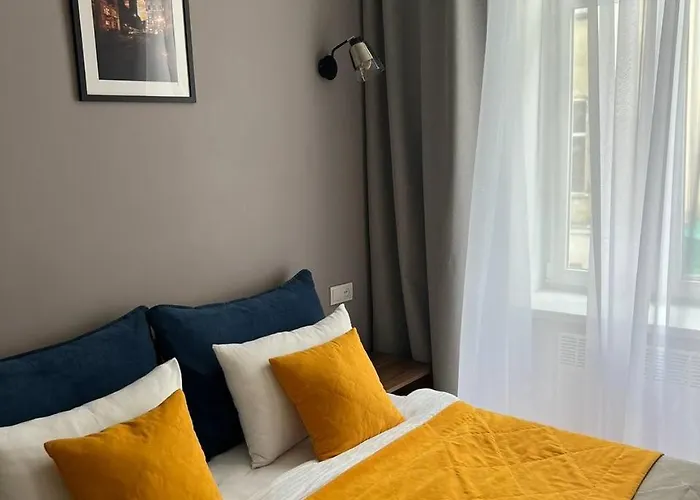 Fiesta Apartment On Franka 2Br-6P