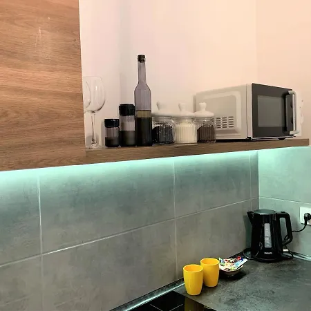 Fiesta Apartment On Franka 2Br-6P Lviv Exterior photo